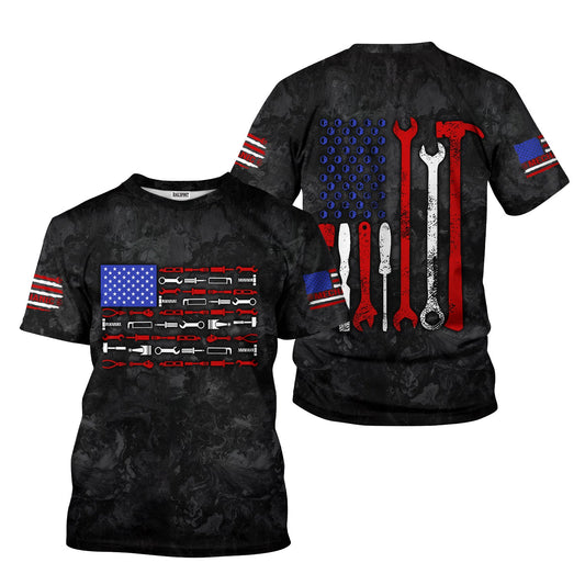 Joycorners American Flag Tool Shirt, Vintage Mechanic Tools T-shirt for Men, Patriotic USA T-shirt with Wrench & Hammer, Perfect Gift for Tradesmen & DIY Enthusiasts PT2609