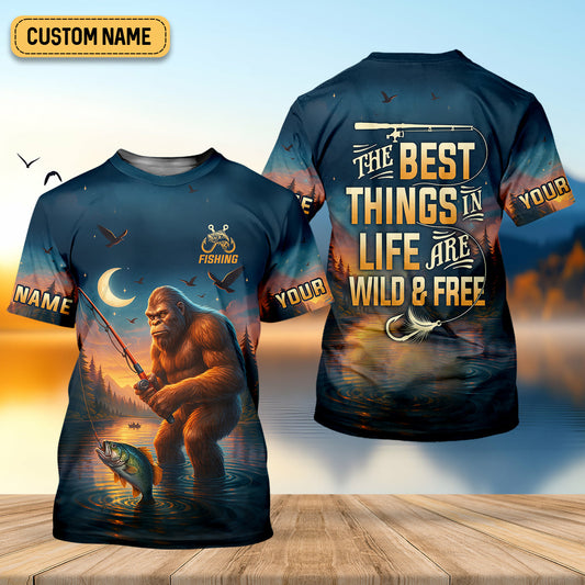 Joycorners The Best Things In Life Are Wild And Free Funny Bigfoot Fishing SPF Shirt For Men, Gift For Fisherman