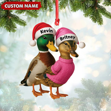 Joycorners Custom Funny Duck Couple Christmas Ornament – Personalized Names, Custom Gift for Couples & Animal Lovers MT1111