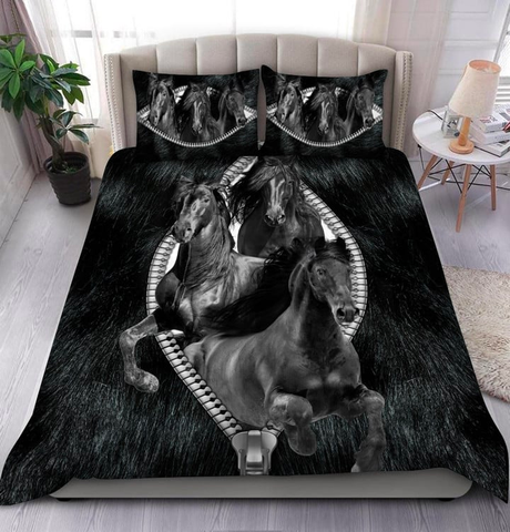 JoyCorners Black Horse Pattern 3D Bedding Set