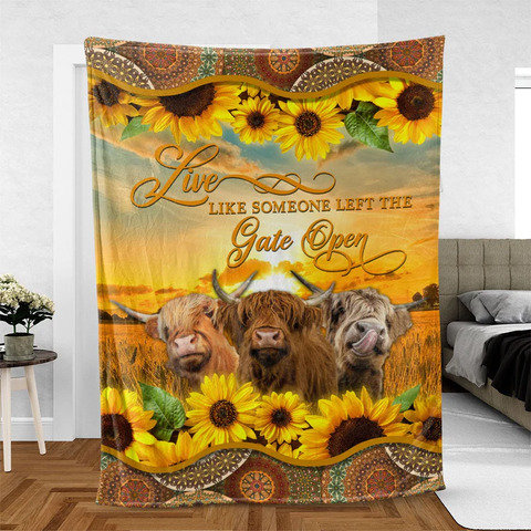Joycorners Highland Cattle Personalized Name Blanket