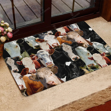 BUNCH OF HEREFORD CATTLE DOORMAT