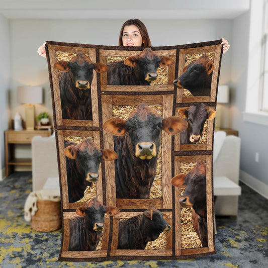 JoyCorners Gelbvieh In Farm All Printed 3D Blanket