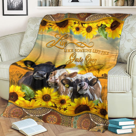 Joycorners Holstein - Live Like Someone Left The Gate Open Blanket